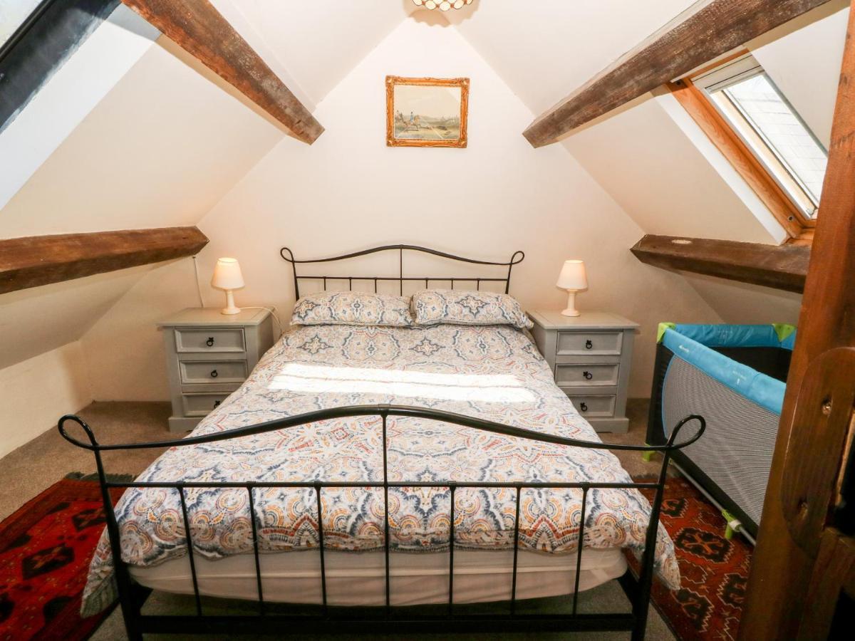 Bwthyn Yr Helyg Willow Cottage Llannor Buitenkant foto