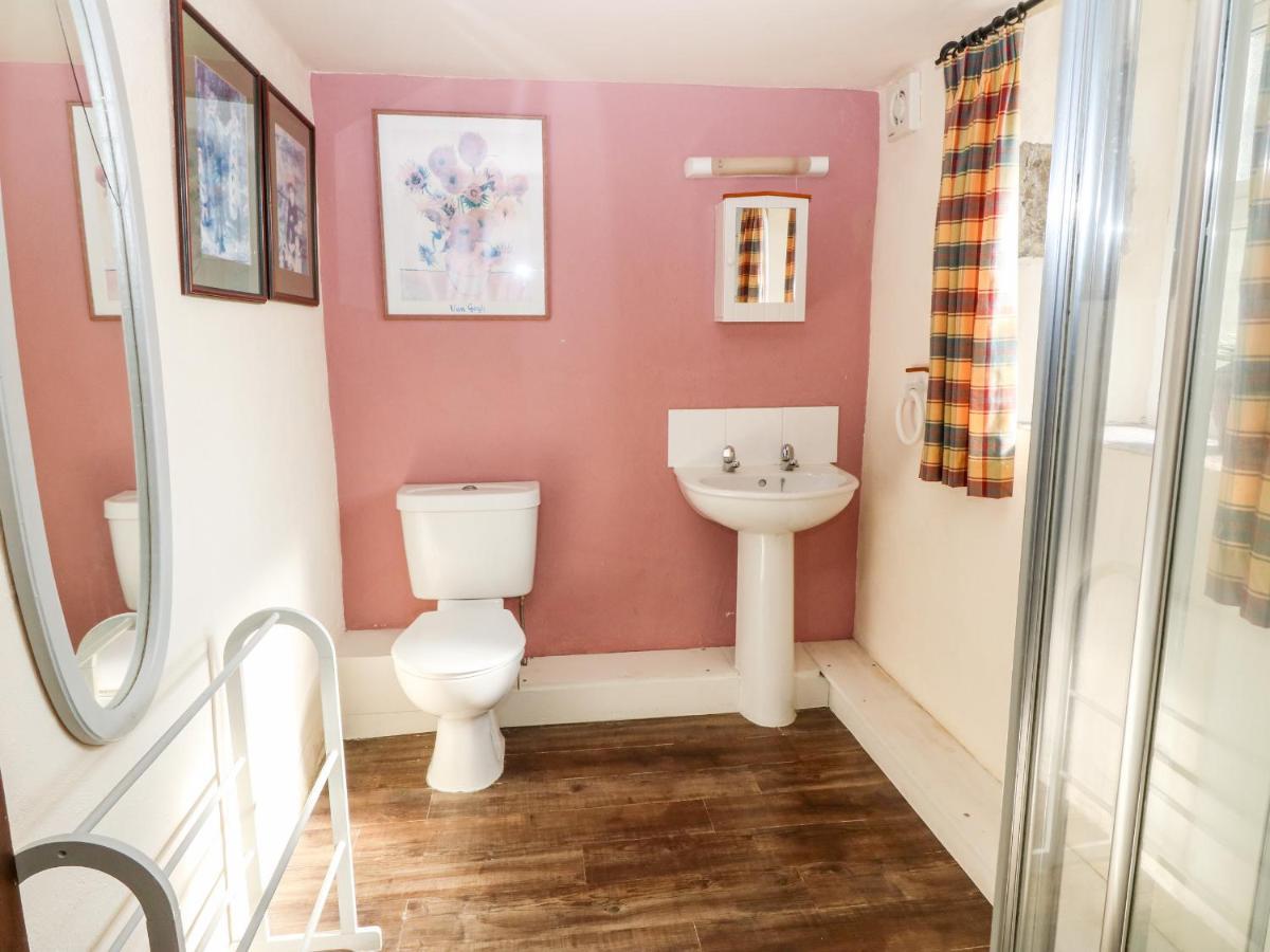 Bwthyn Yr Helyg Willow Cottage Llannor Buitenkant foto
